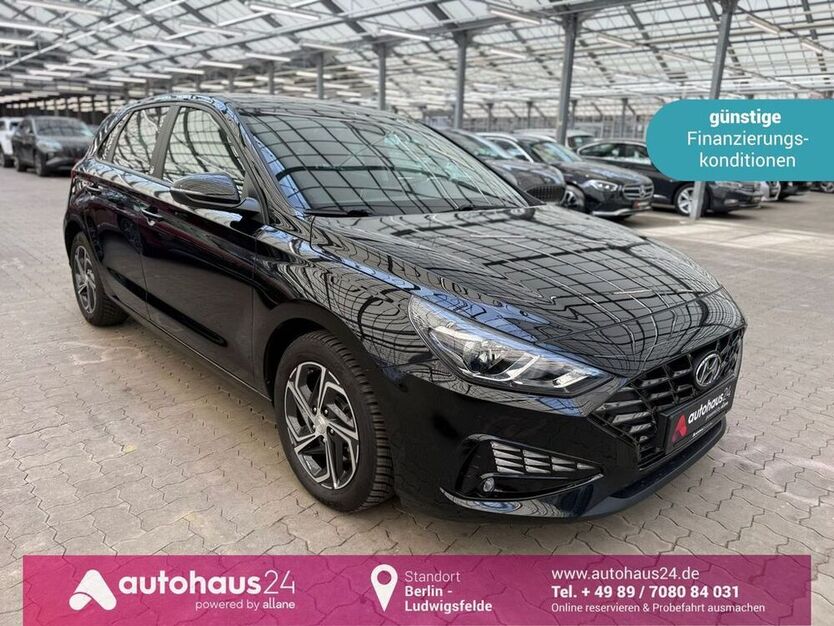 i30