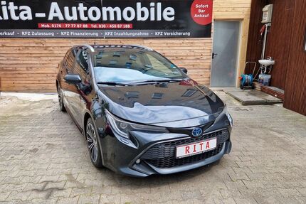 Toyota Corolla 169.000 km 14.980 € Berlin 10627