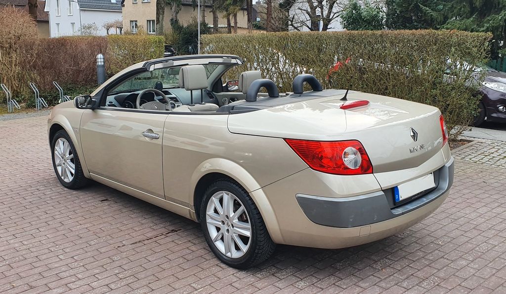 Renault Megane 96.115 km 4.711 &euro; Berlin 12347