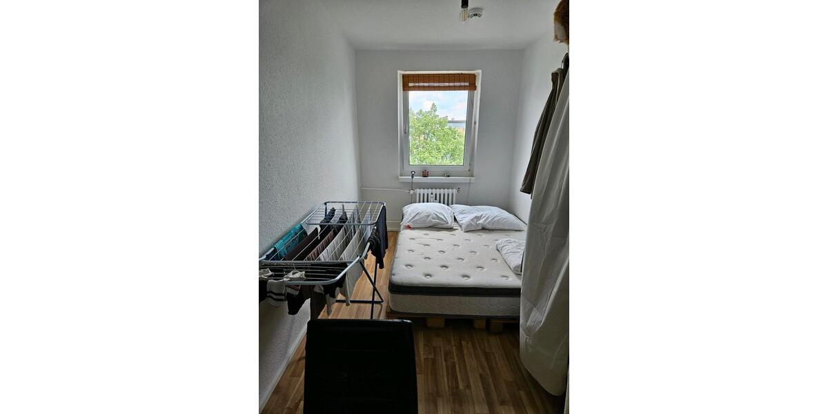 Etagenwohnung Hennigsdorf - 2.5 Zimmer, 55 m&sup2;, 550&euro; | Angebot:26636446