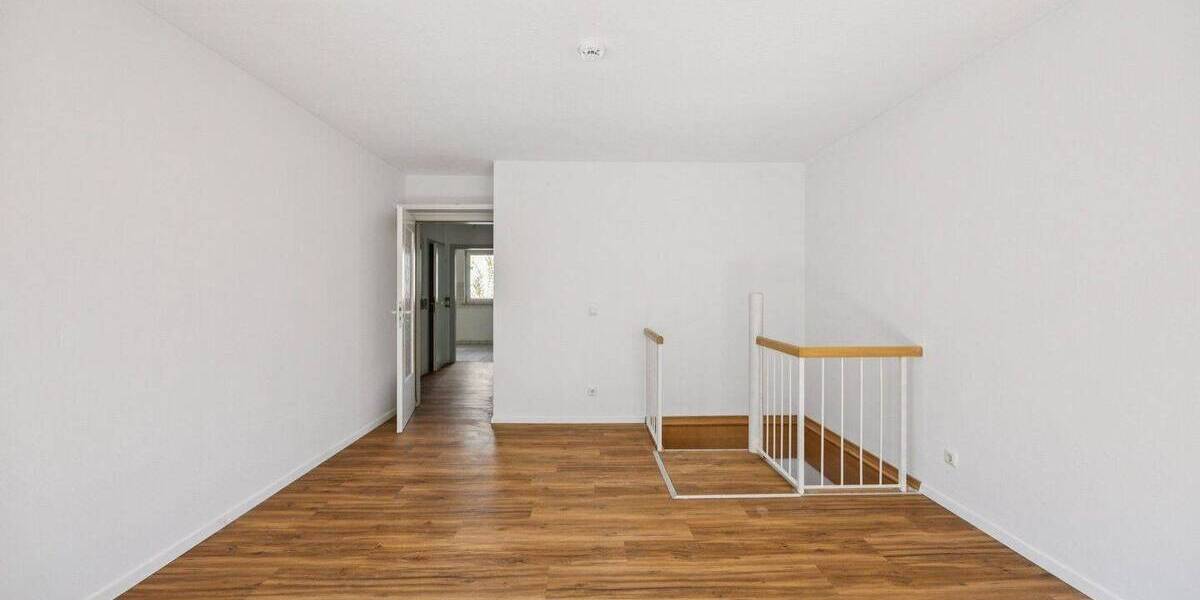 Etagenwohnung Schöneiche bei Berlin - 3 Zimmer, 67 m&sup2;, 292.000&euro; | Angebot:26700091