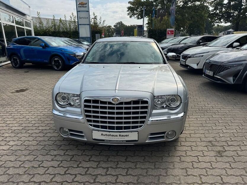 300C