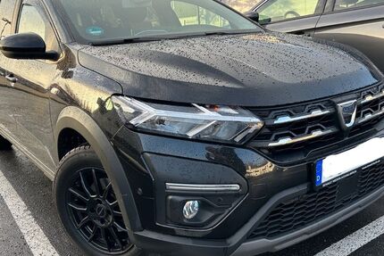 Dacia Jogger 98.000 km 15.100 &euro; Berlin 10119