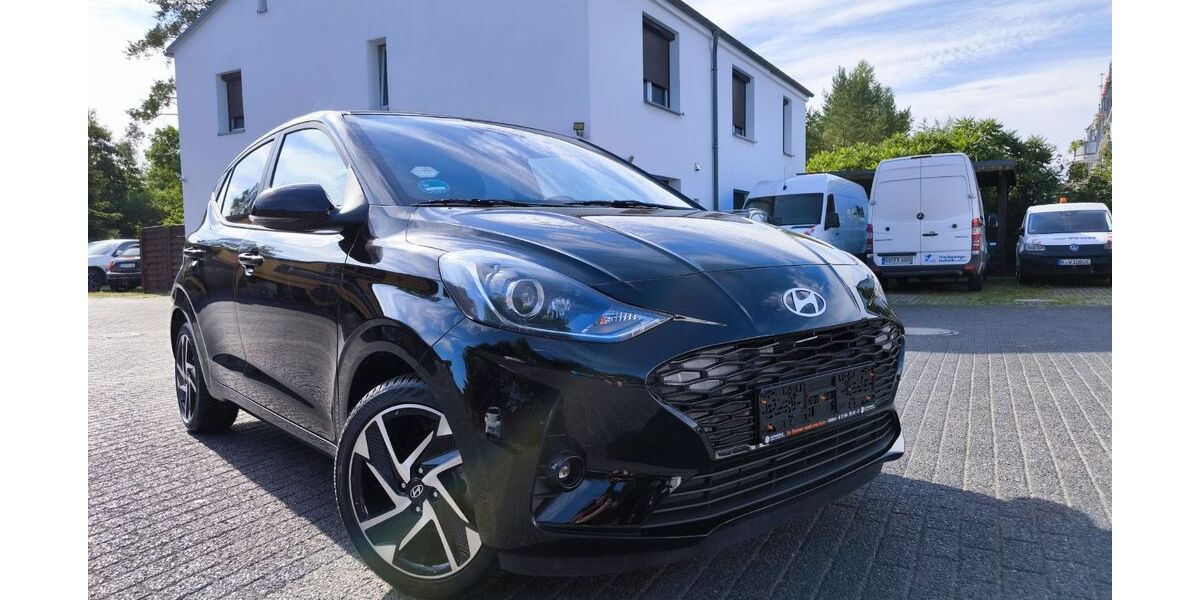 Hyundai i10 5.151 km 16.990 &euro; Velten 16727
