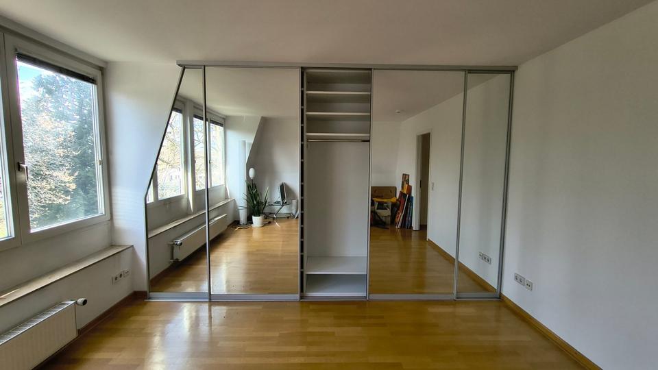 Dachgeschoßwohnung Berlin Steglitz-Zehlendorf - 2 Zimmer, 90 m&sup2;, 1.311&euro; | Angebot:26431019