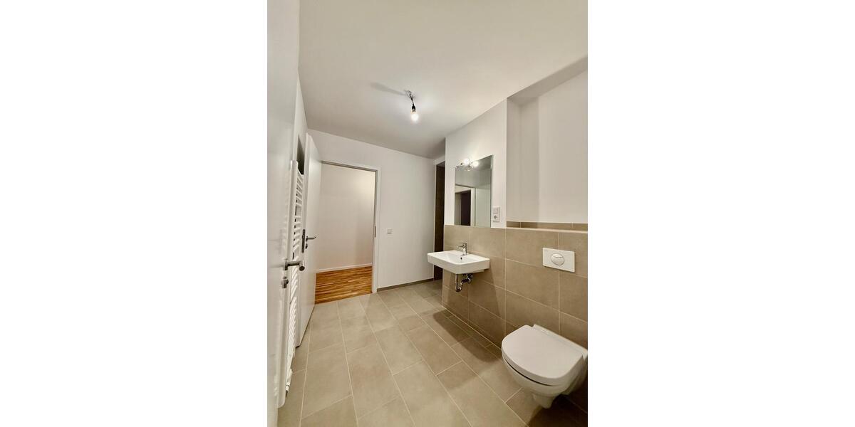 Etagenwohnung Berlin Mitte - 3 Zimmer, 71 m&sup2;, 1.490&euro; | Angebot:25416147