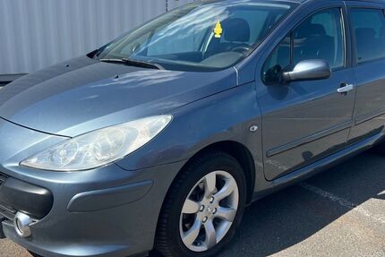 Peugeot 307 205.000 km 1.350 &euro; Berlin 12057