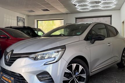 Renault Clio 75.000 km 12.990 &euro; Berlin 10829