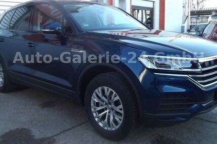 VW Touareg 114.200 km 34.899 &euro; Berlin 12277