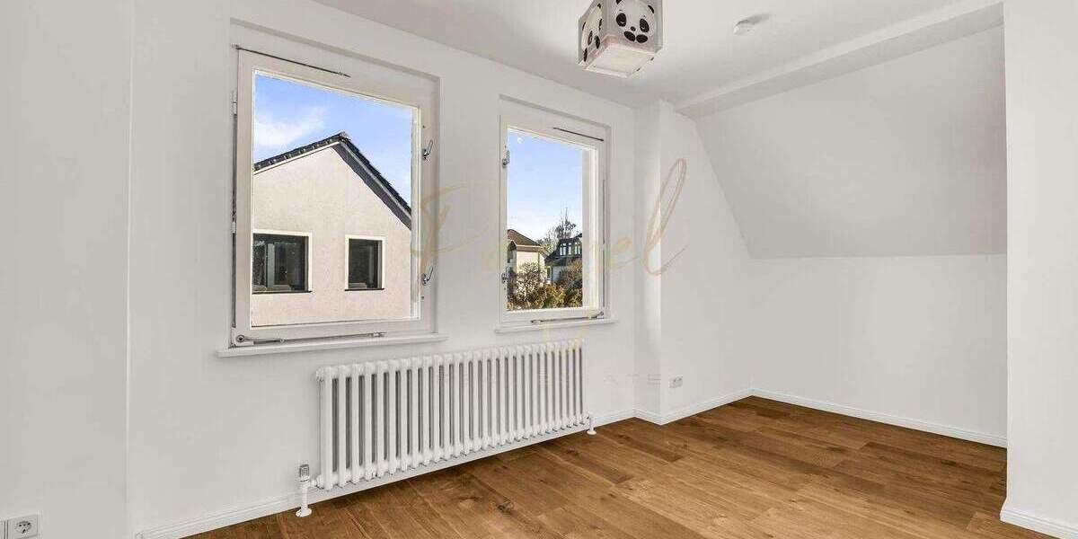 Einfamilienhaus Berlin Lichtenrade - 4 Zimmer, 141 m&sup2;, 2.700&euro; | Angebot:25778657