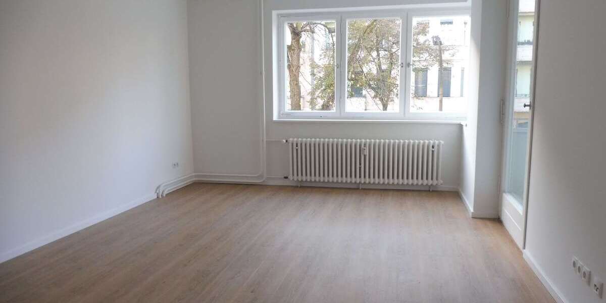 Etagenwohnung Berlin Spandau - 2 Zimmer, 71 m&sup2;, 988&euro; | Angebot:26502435