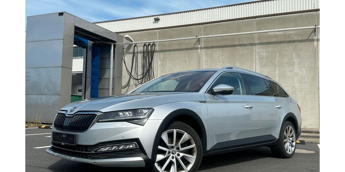 Skoda Superb 176.931 km 19.300 &euro; Berlin 10627