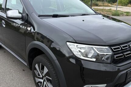 Dacia Sandero 17.373 km 12.999 &euro; Berlin 13127