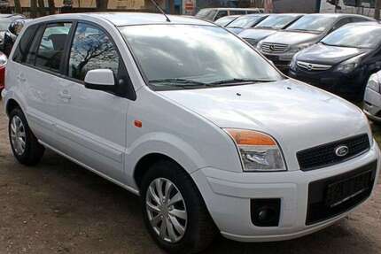 Ford Fusion 62.500 km 3.999 &euro; Berlin 13057