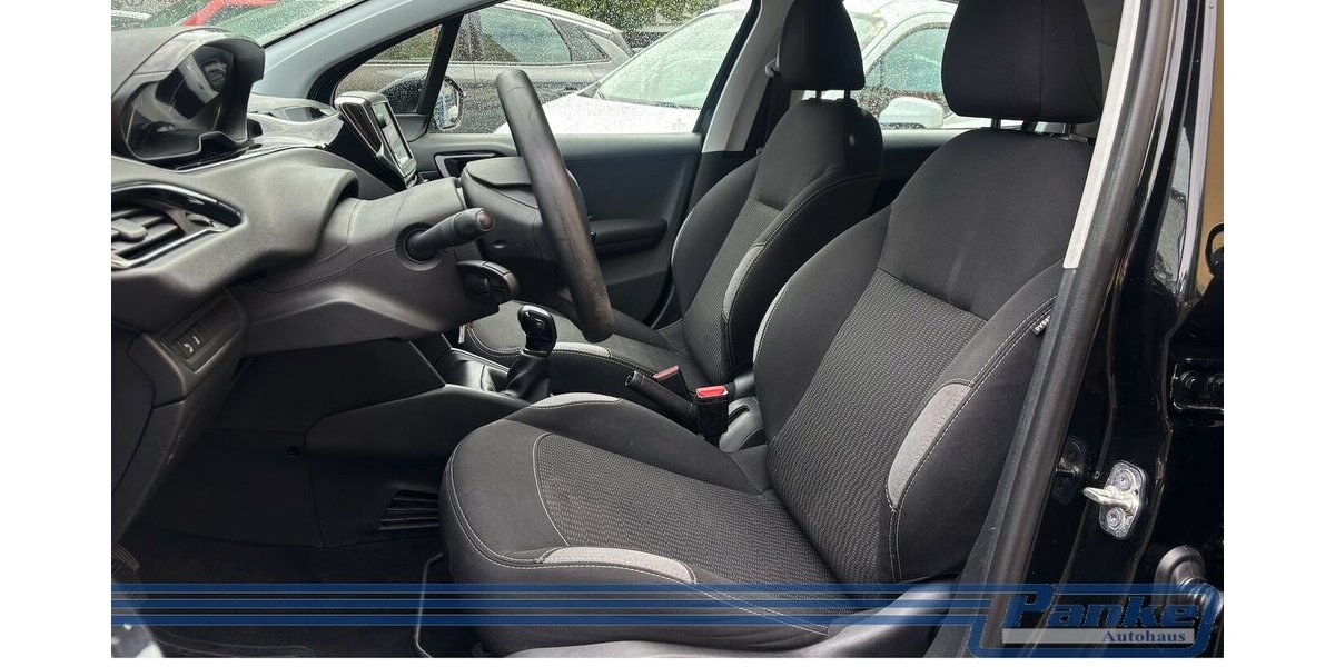 Peugeot 208 Active 1.0*5türig*PDC*Tempo*BT*Klima*USB* 148.501 km 4.490 &euro; Berlin 13187