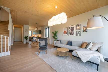 Haus Berlin Pankow - 5 Zimmer, 156 m&sup2;, 3.500&euro; | Angebot:27648727