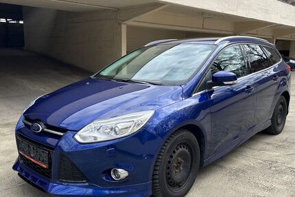 Ford Focus 243.000 km 3.700 &euro; Berlin 10783