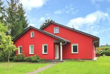 Architekten-Bungalow zur Miete - stilvolles Wohnen auf 160 m² mit Garten und Carport 5 zimmer