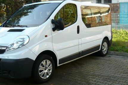 Opel Vivaro 275.000 km 7.300 € Berlin 10319