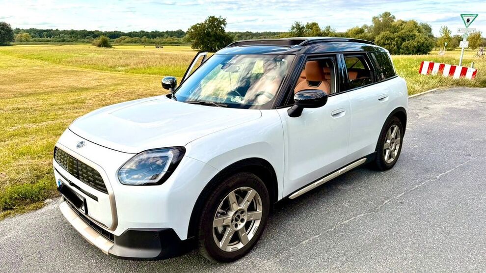 Mini Cooper E Countryman 13.000 km 39.800 € Berlin 13469