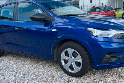 Dacia Sandero 22.735 km 12.950 &euro; Berlin-Spandau 13597