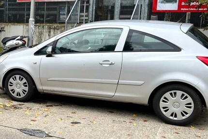 Opel Corsa D 29.113 km 4.500 € Berlin 10178