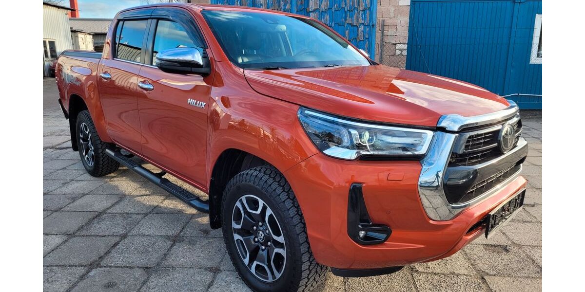 Toyota Hilux 134.910 km 41.900 &euro; Berlin 12277