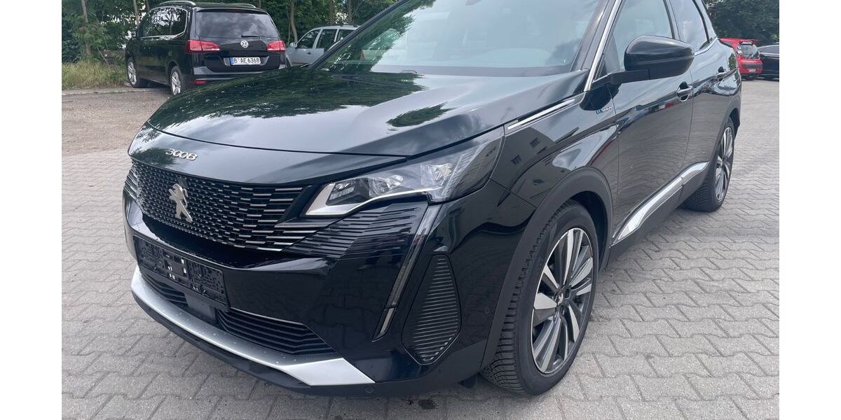 Peugeot 3008 145.700 km 17.450 &euro; Berlin 12057