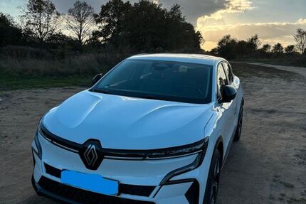 Renault Megane E-TECH 34.700 km 17.000 &euro; Großbeeren 14979