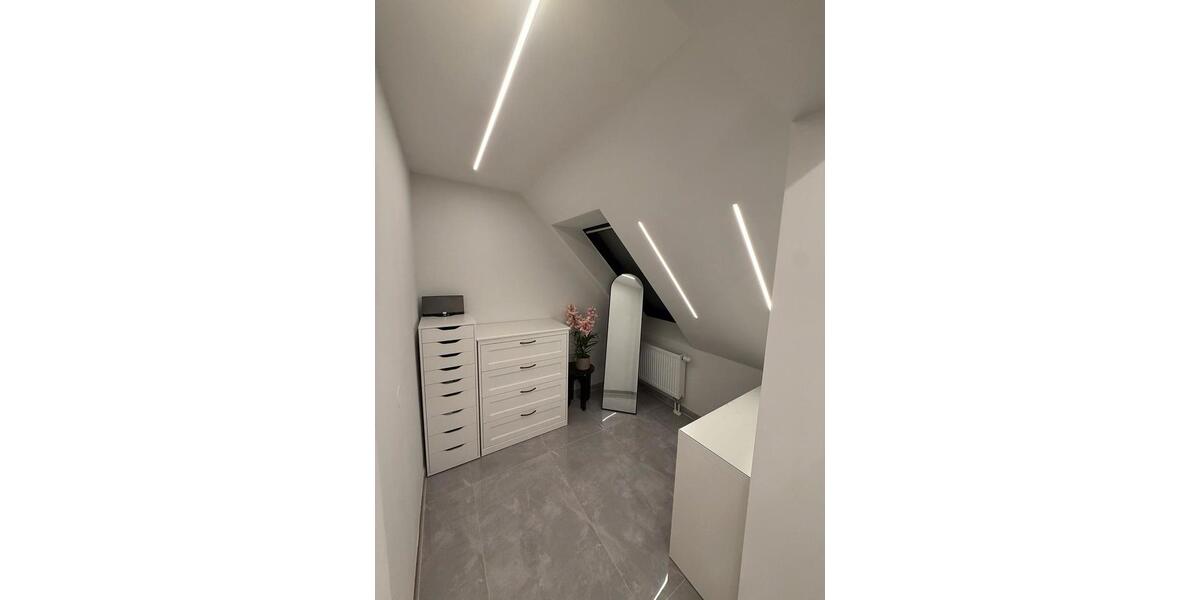 Einfamilienhaus Teltow - 4 Zimmer, 110 m&sup2;, 2.300&euro; | Angebot:24651036