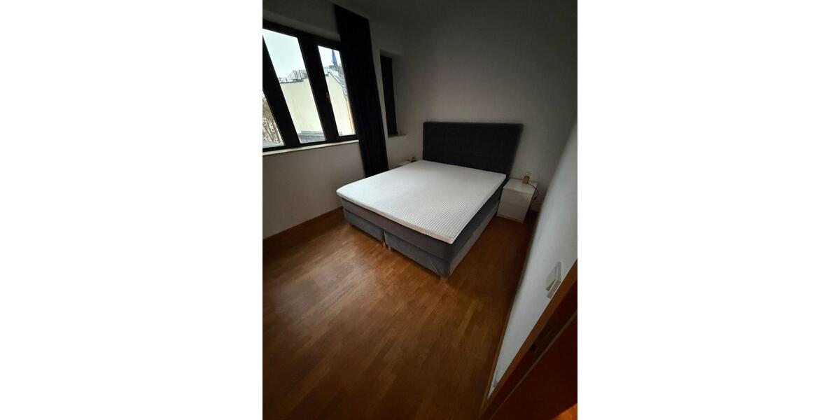 Etagenwohnung Berlin Mitte - 2 Zimmer, 70 m&sup2;, 750&euro; | Angebot:26479055