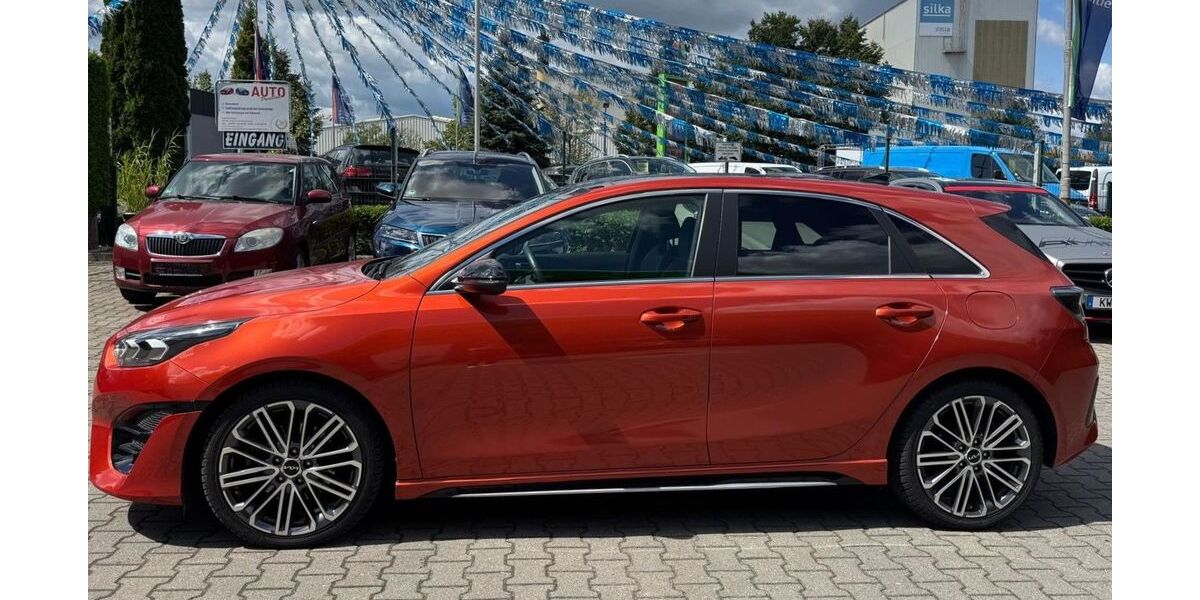 Kia ceed / Ceed 24.852 km 23.800 &euro; Königs Wusterhausen - OT Niederlehme 15713