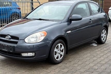 Hyundai Accent 178.885 km 999 &euro; Blankenfelde-Mahlow 15827