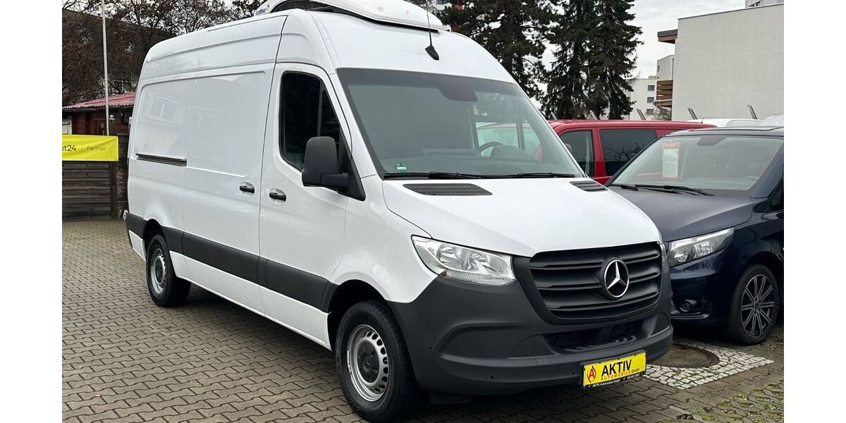 Mercedes-Benz Sprinter 213.098 km 33.950 &euro; Berlin-Rudow 12357