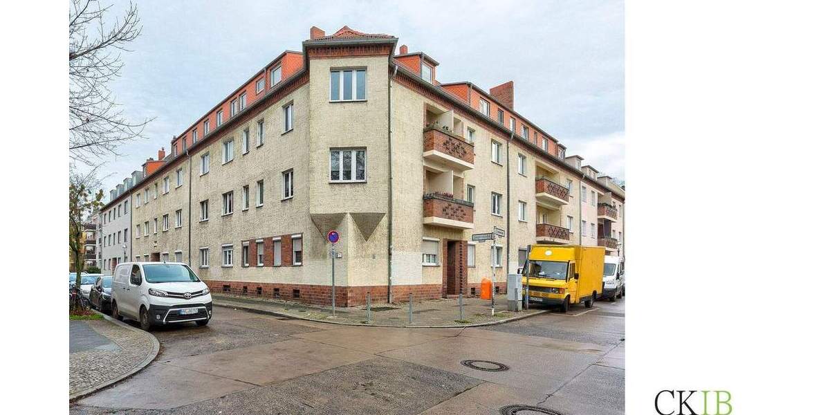 bezugsfreie, sanierte 36m² 1-Zimmer-Wohnung mit Wohnküche und Keller in guter Lage in Spandau 1 zimmer