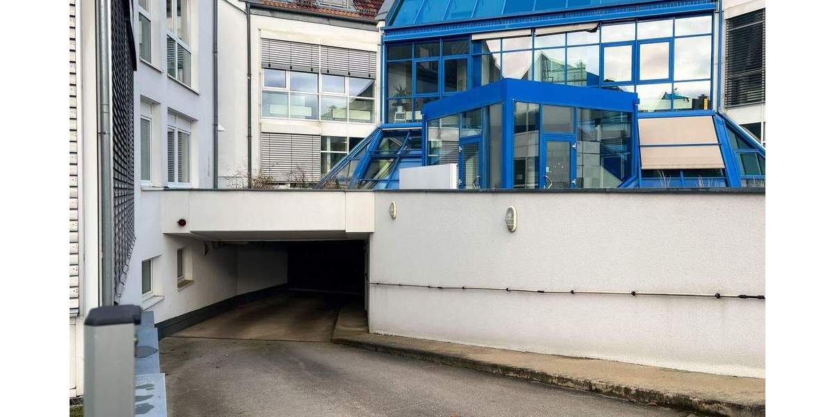 Gewerbeobjekt Stahnsdorf - 5 Zimmer, 253 m&sup2;, 2.406&euro; | Angebot:25737106