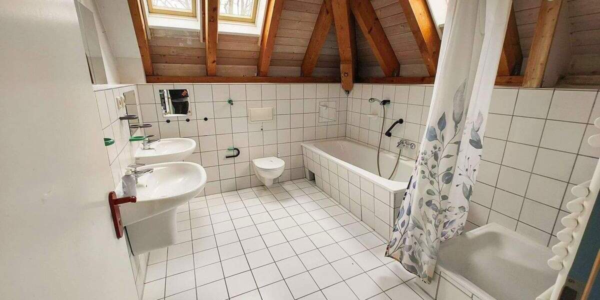 Einfamilienhaus Berlin Hermsdorf - 7 Zimmer, 223 m&sup2;, 660.000&euro; | Angebot:25718911