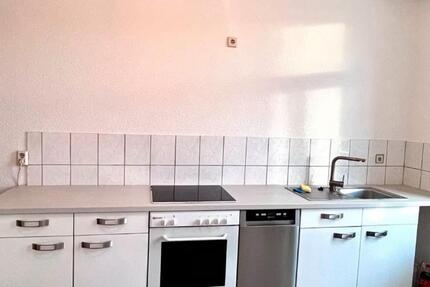 Wohnung Berlin Marzahn-Hellersdorf - 3 Zimmer, 70 m&sup2;, 400&euro; | Angebot:25948354