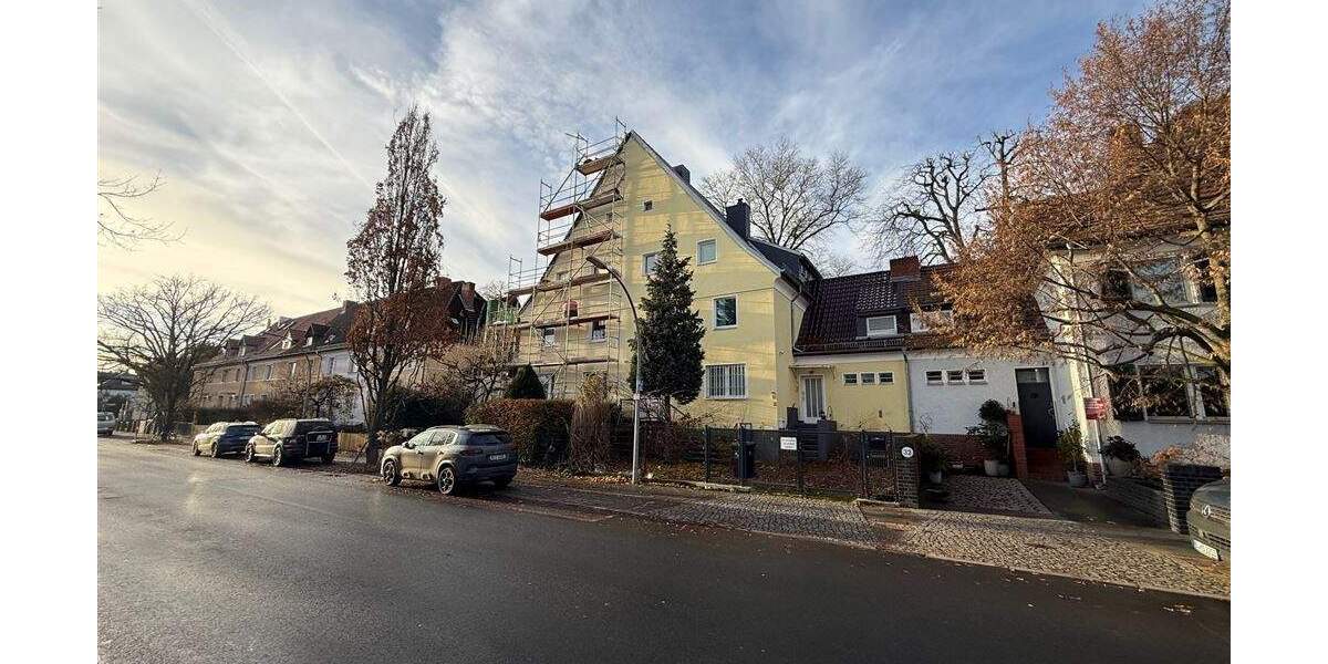 Doppelhaushälfte Berlin Westend - 1 Zimmer, 240 m&sup2;, 1.100.000&euro; | Angebot:25228365