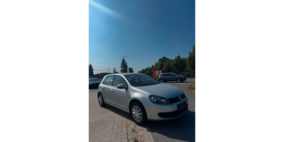 VW Golf 156.330 km 3.490 &euro; Velten 16727