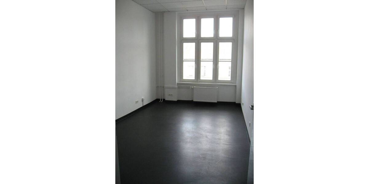 Gewerbeobjekt Berlin Prenzlauer Berg - 4 Zimmer, 120 m&sup2;, 2.400&euro; | Angebot:26568763