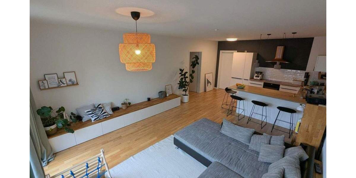 Provisionsfrei: helle 4-Zimmer Wohnung mit großem Balkon | 107m² | Karlshorst 4 zimmer