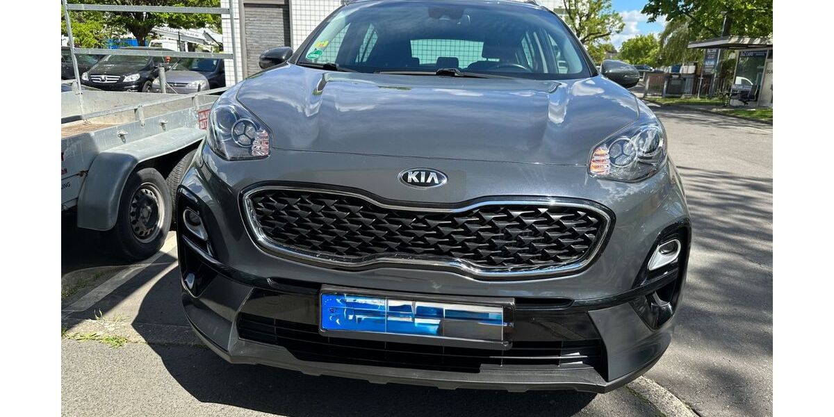 Kia Sportage 85.619 km 16.450 &euro; Berlin 12279