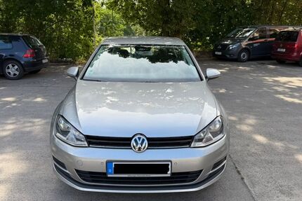 VW Golf 99.600 km 7.500 &euro; Berlin 12207