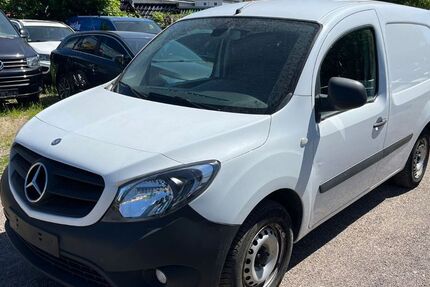 Mercedes-Benz Citan 320.000 km 3.499 &euro; Berlin 13127