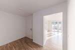 Exklusive NeubauWohnung mit Terrasse und eigenem Gartenparadies