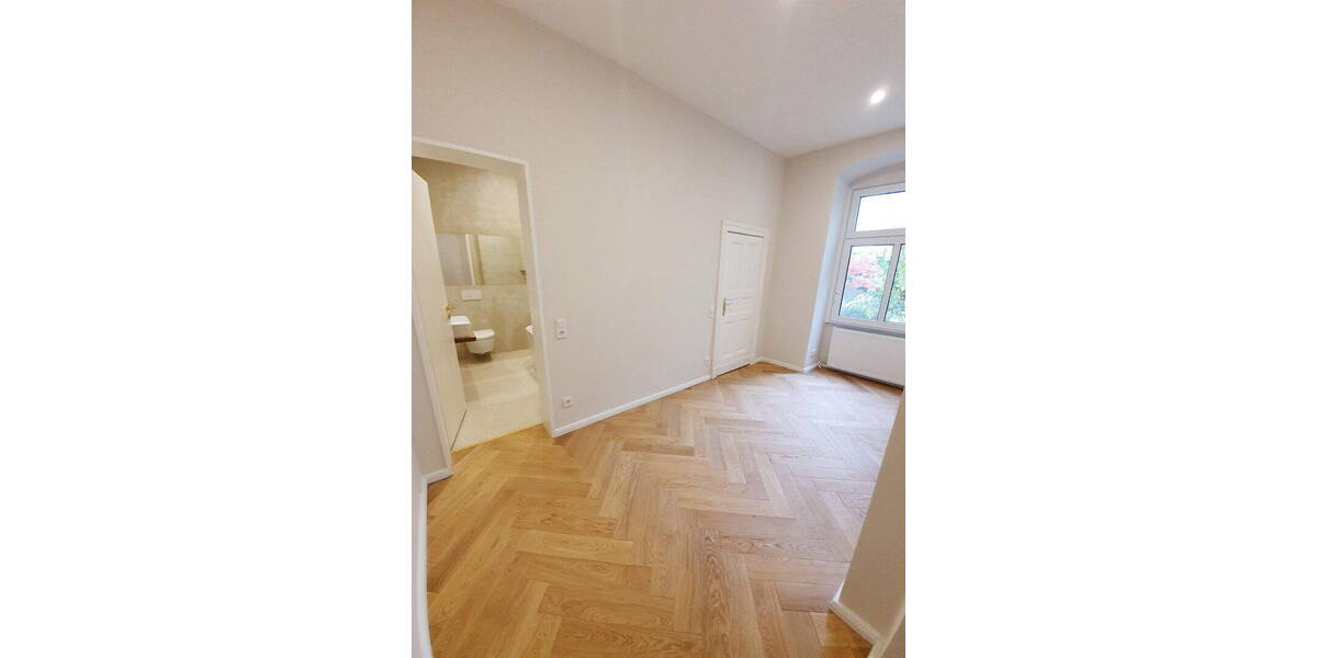 Etagenwohnung Berlin Charlottenburg - 3 Zimmer, 102 m&sup2;, 2.750&euro; | Angebot:26555711