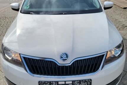 Skoda Rapid 60.000 km 9.890 &euro; Berlin 12355