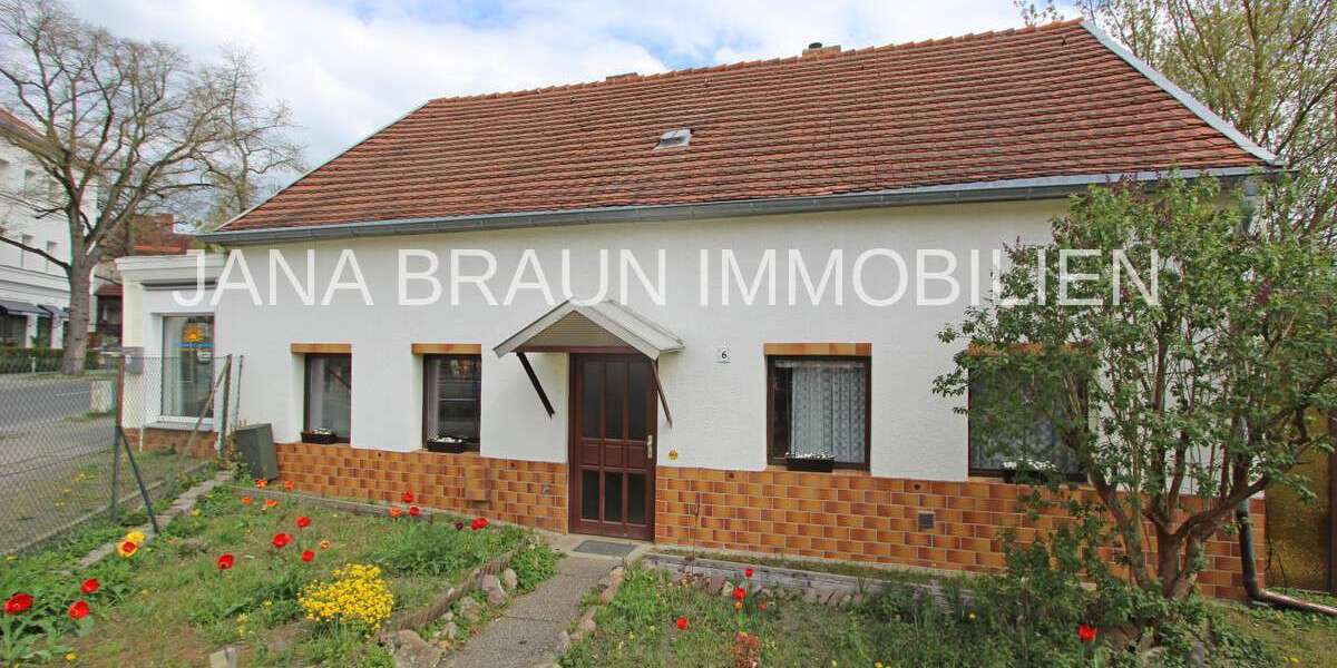 Haus zum Kaufen in Berlin Wannsee 760.000 € 120 m² 6 zimmer