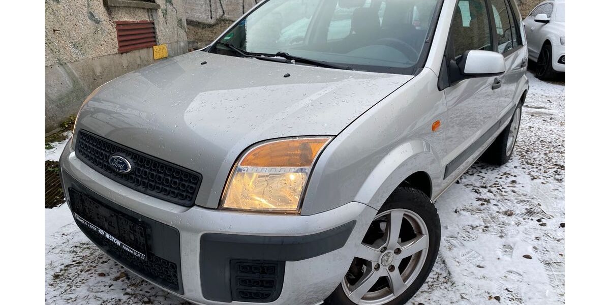 Ford Fusion 111.000 km 3.450 &euro; Berlin 10245